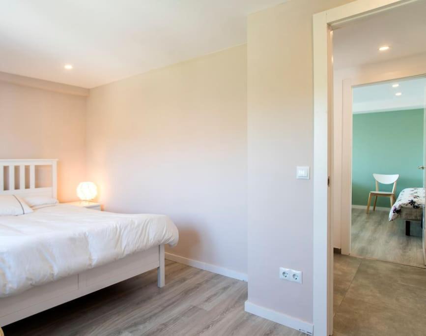 20 Min From Bcn- Charming House W/ Pool & Bbq Area Villa Cervelló Eksteriør bilde